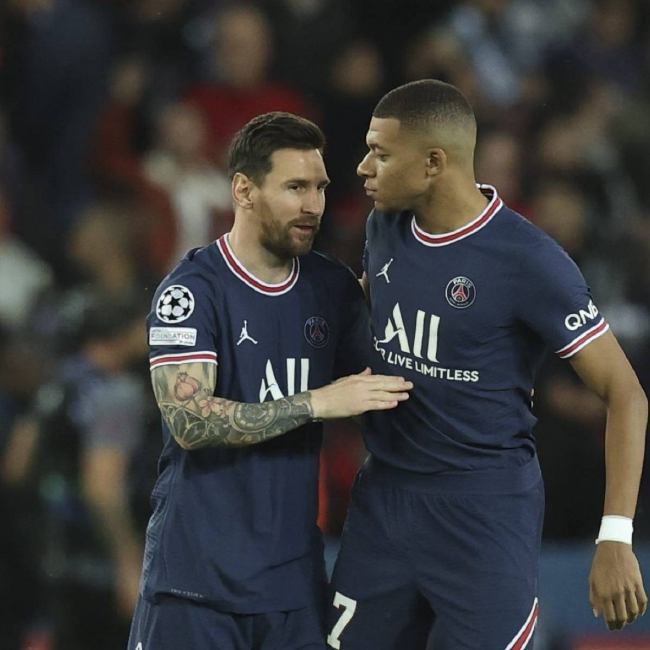 缺赛1场，狂砍255分登顶，吴梦洁让世界排坛重新定义中国主攻